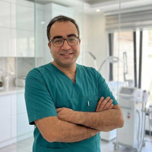 دکتر خشایار فامیلی مختصص متخصص فک و صورت